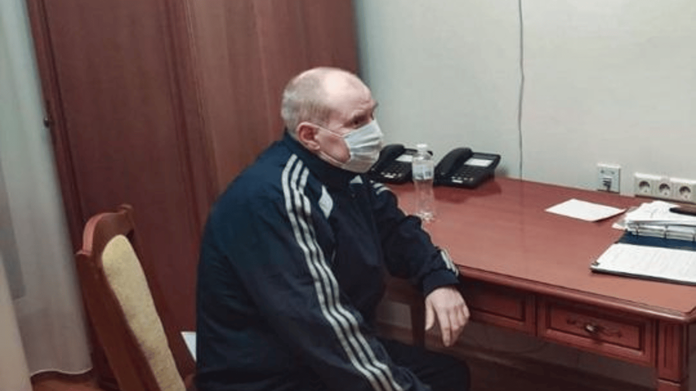 Николай Чаус - екссуддю отправили под домашний арест