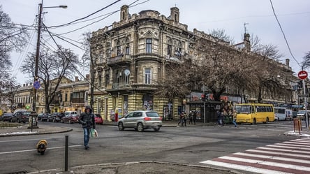 Напад РФ на Україну: що відбувається в Одесі станом на ранок 25 лютого - 285x160