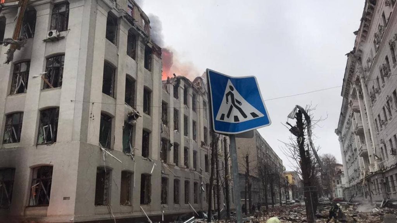 У Харкові внаслідок обстрілу центру загинуло 4 осіб