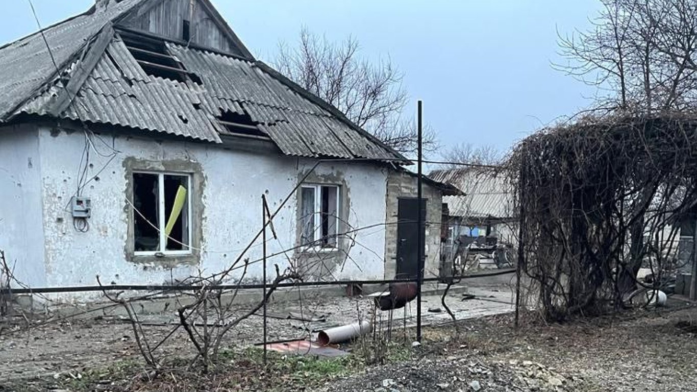 Окупанти пошкодили п’ять житлових будинків на Донеччині
