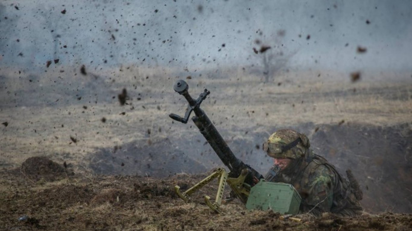 Оккупанты продолжают обстреливать Донбасс, их силы на исходе