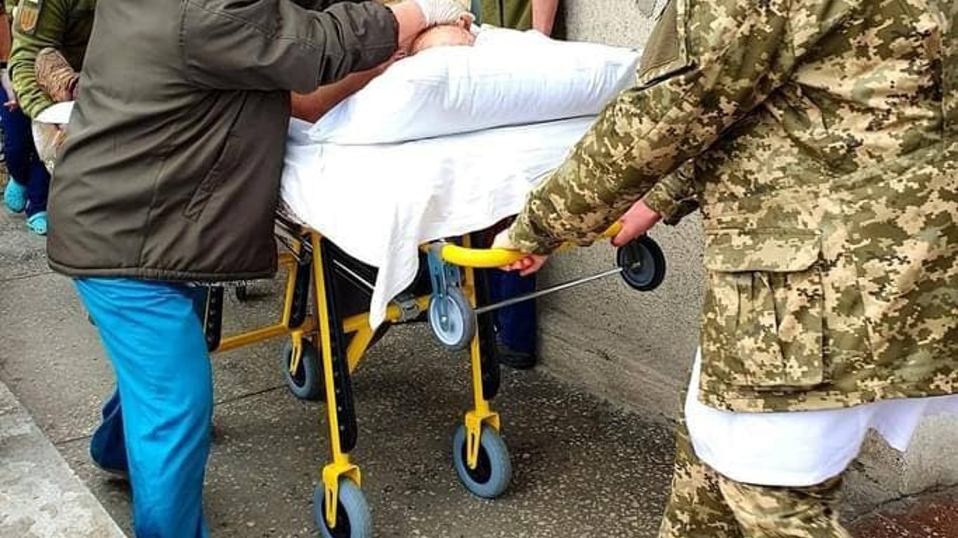В Одесский военный госпиталь свозят раненых бойцов: каких лекарств не хватает