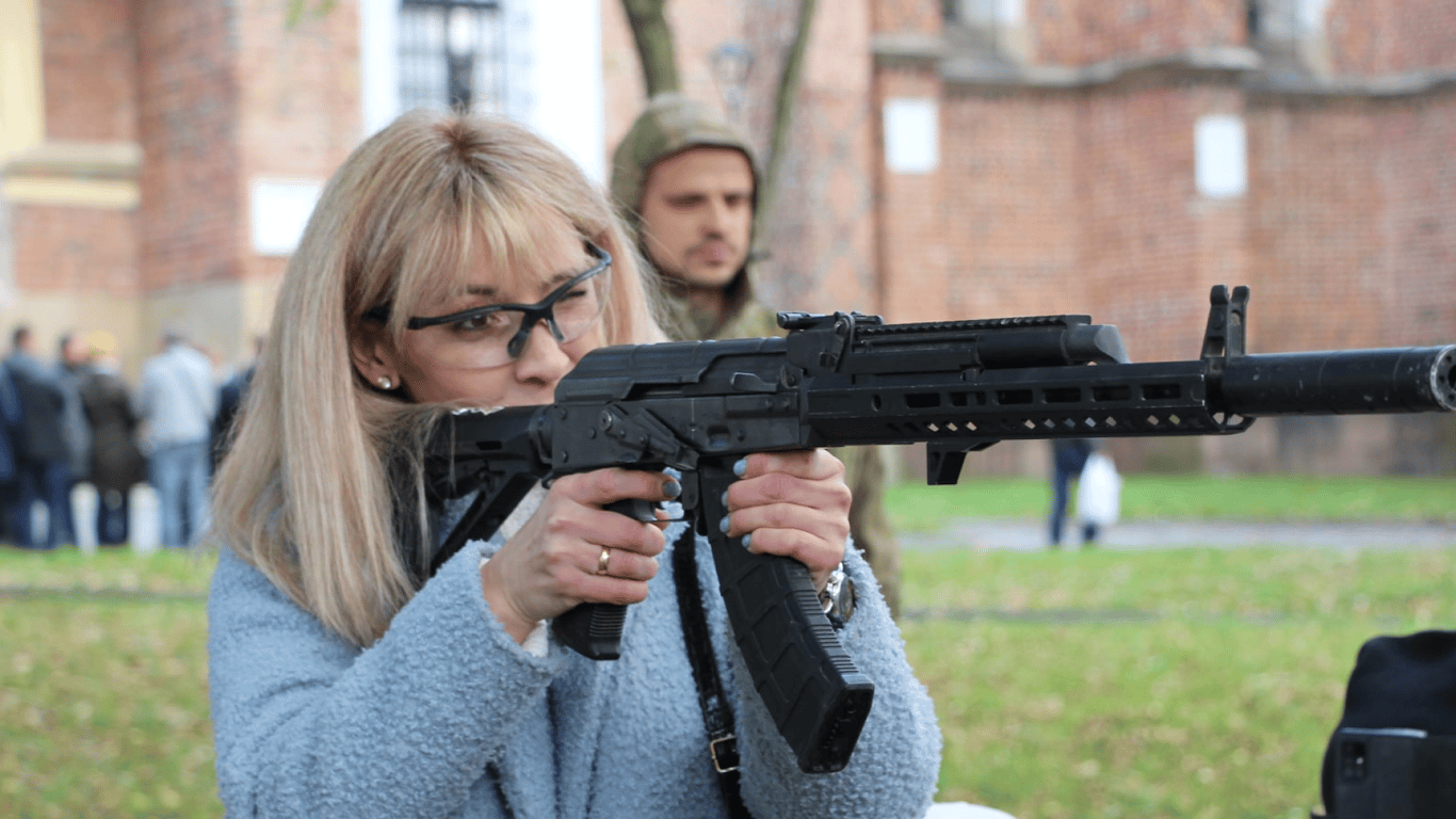 В Україні вже у жовтні може запрацювати Реєстр зброї, але є умова