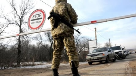 Пытаются тайно проникнуть в Киев и Одессу: оккупанты начали угонять автомобили из автосалонов - 285x160