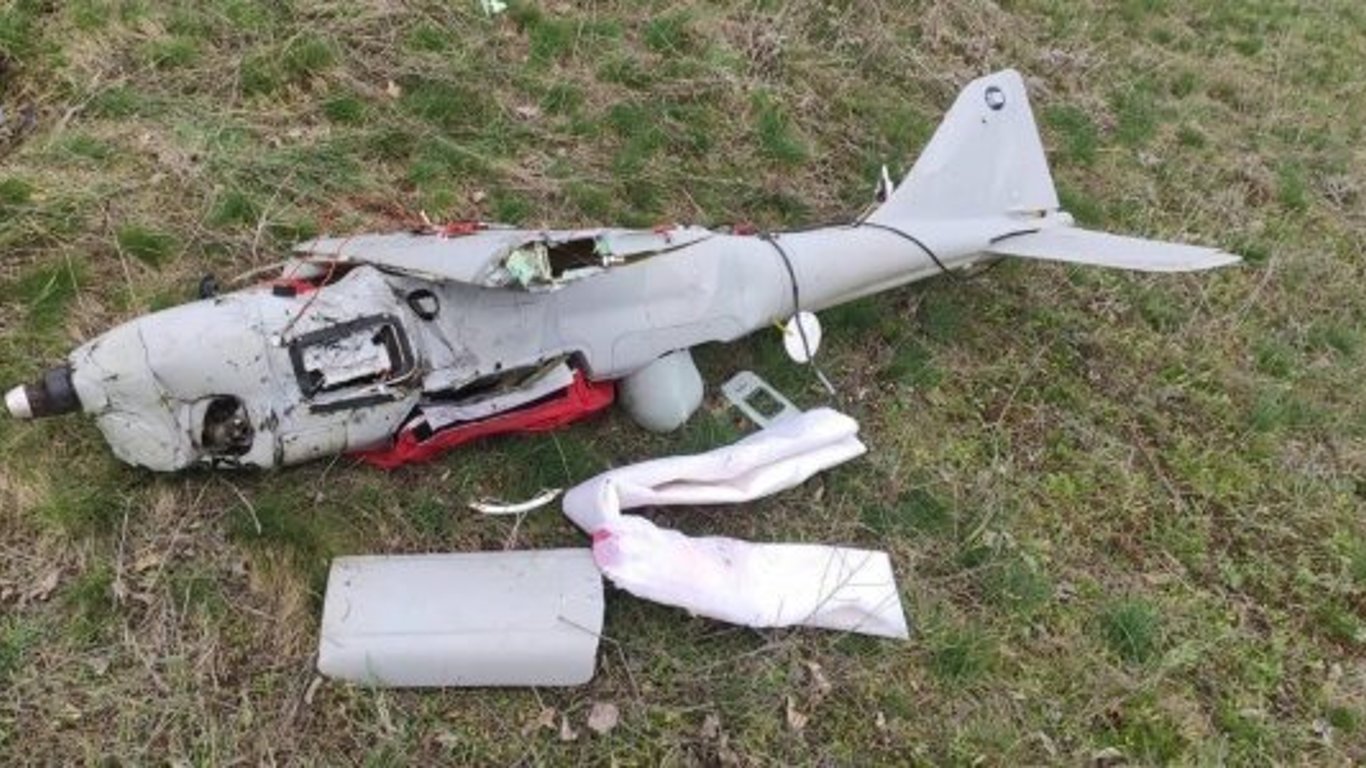 Військові збили російський безпілотник типу Орлан-10