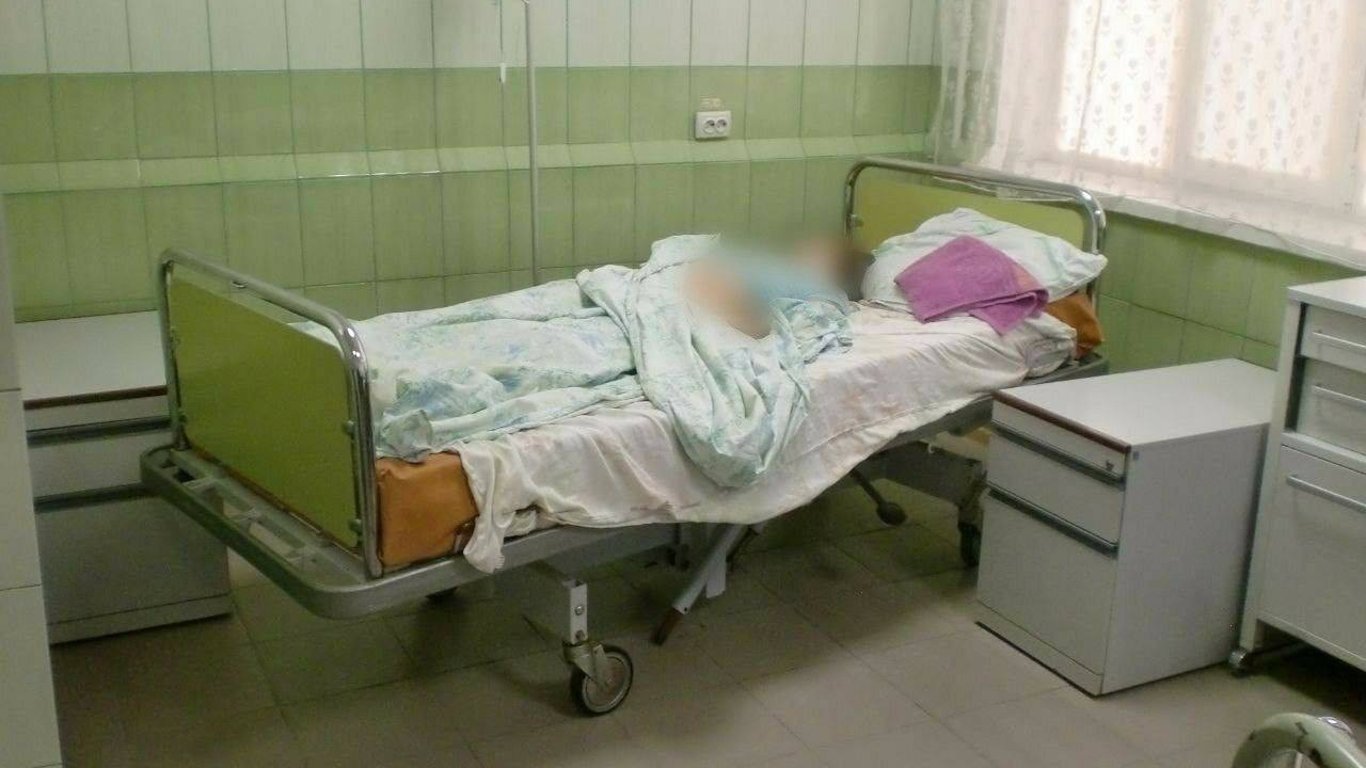 У Києві смертельно отруїлася грибами 9-річна дівчинка та її 18-річна сестра