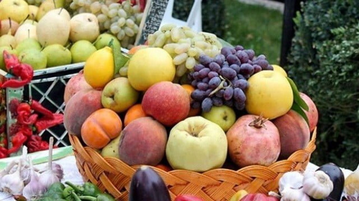 Стало відомо, чи чекає на Харків дефіцит овочів та фруктів