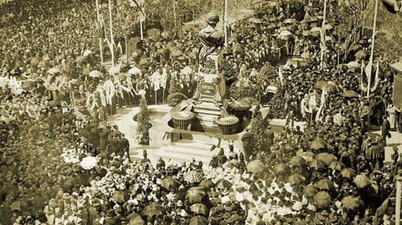 Як в Одесі відкривали пам'ятник Пушкіну. Історичне фото 1889 року - 285x160