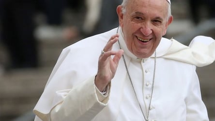 "Не жалеть себя, а заботиться о других": Папа Франциск обратился к людям накануне праздника - 285x160