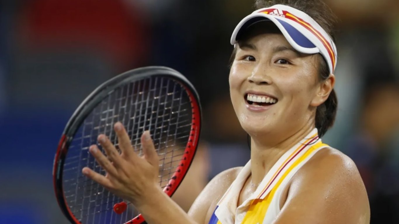 У Китаї після повідомлення про примус до сексу зникла тенісистка Пен Шуай