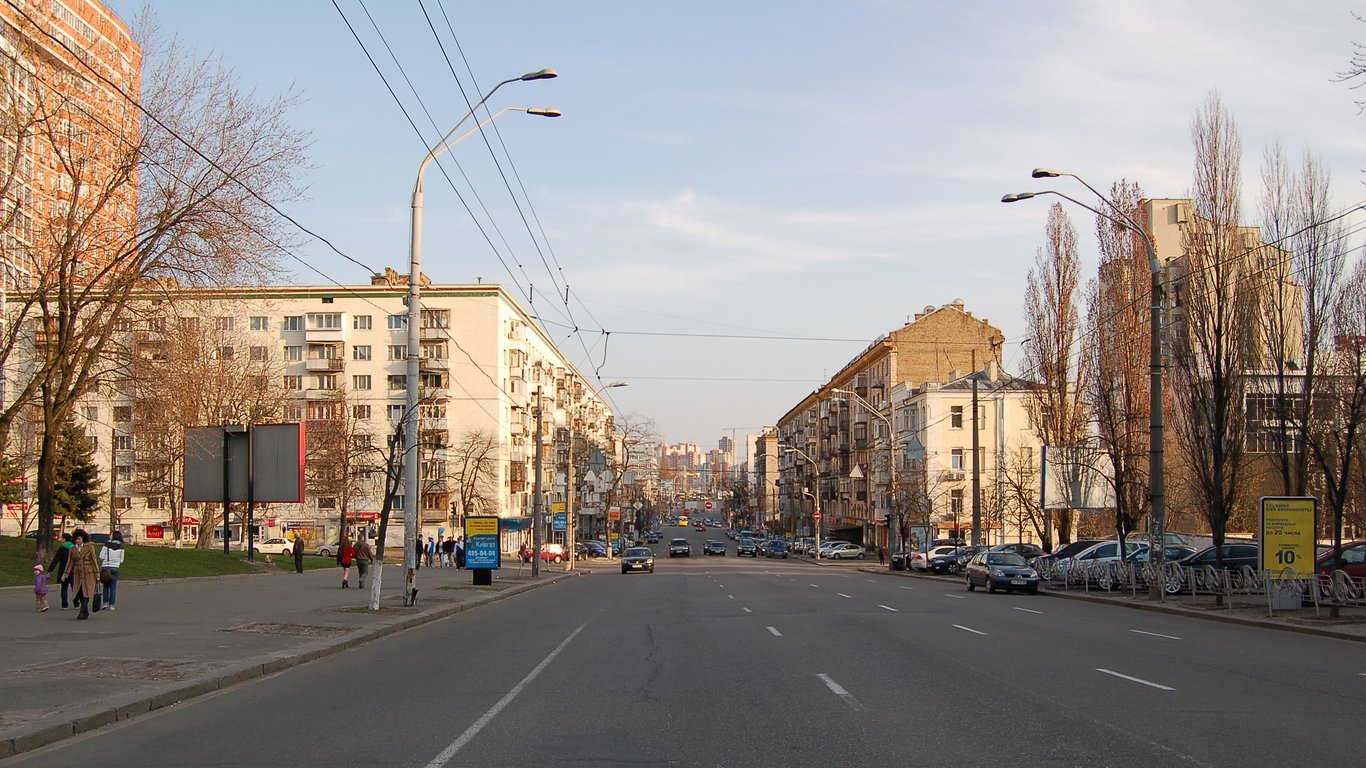Декоммунизация в Киеве: в центре города забыли сменить адресные таблички
