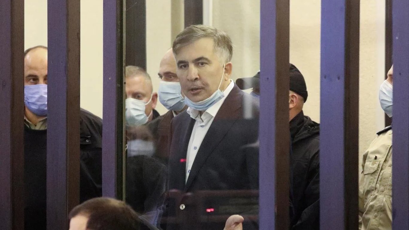 Михеил Саакашвили после новости об отравлении сильно похудел и получил сопутствующие болезни