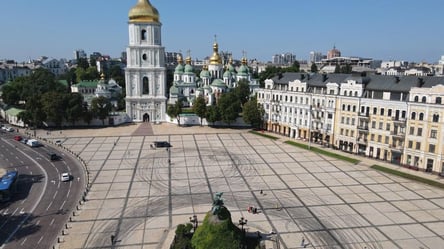 В центре Киева устроили дрифт ради съемки рекламы. Фото и видео последствий - 285x160