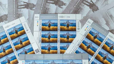 Экс-чиновницу "Укрпочты" будут судить за присвоение марок на 800 тысяч гривен - 285x160