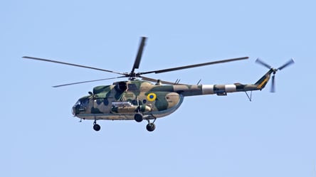 Почти военный парад: в Одесской области над курортом весь день летали вертолеты. Видео - 285x160