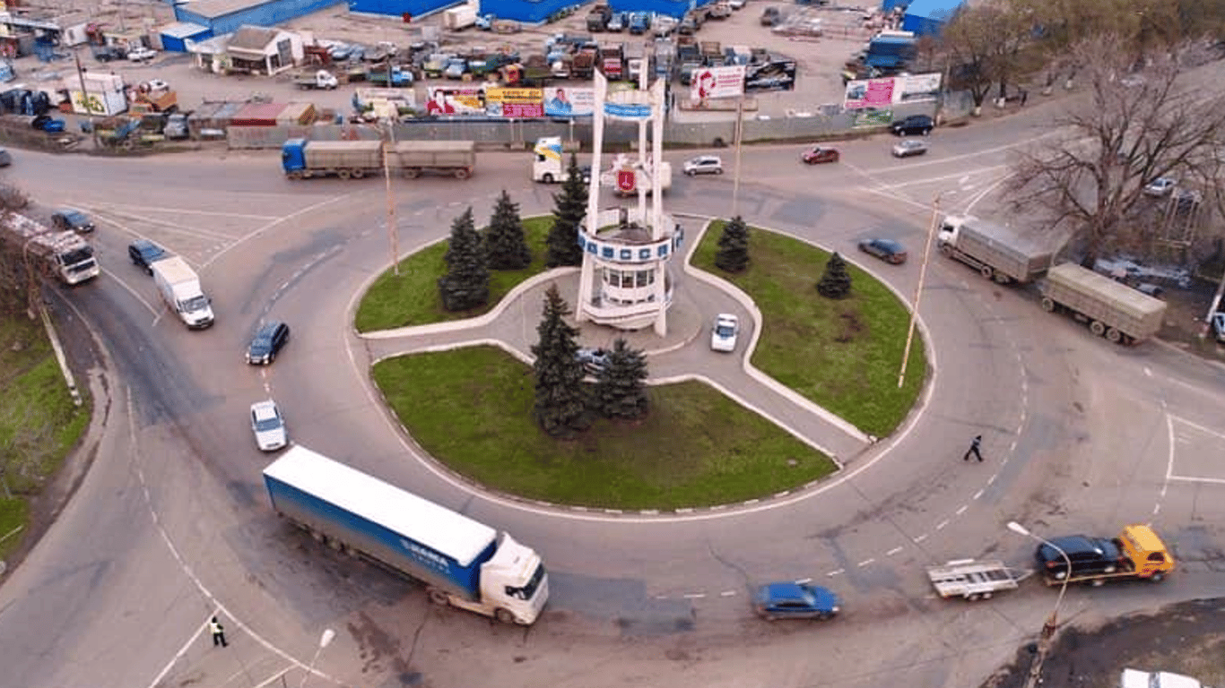 Под Одессой планируют реконструировать дорогу на Двух столбах