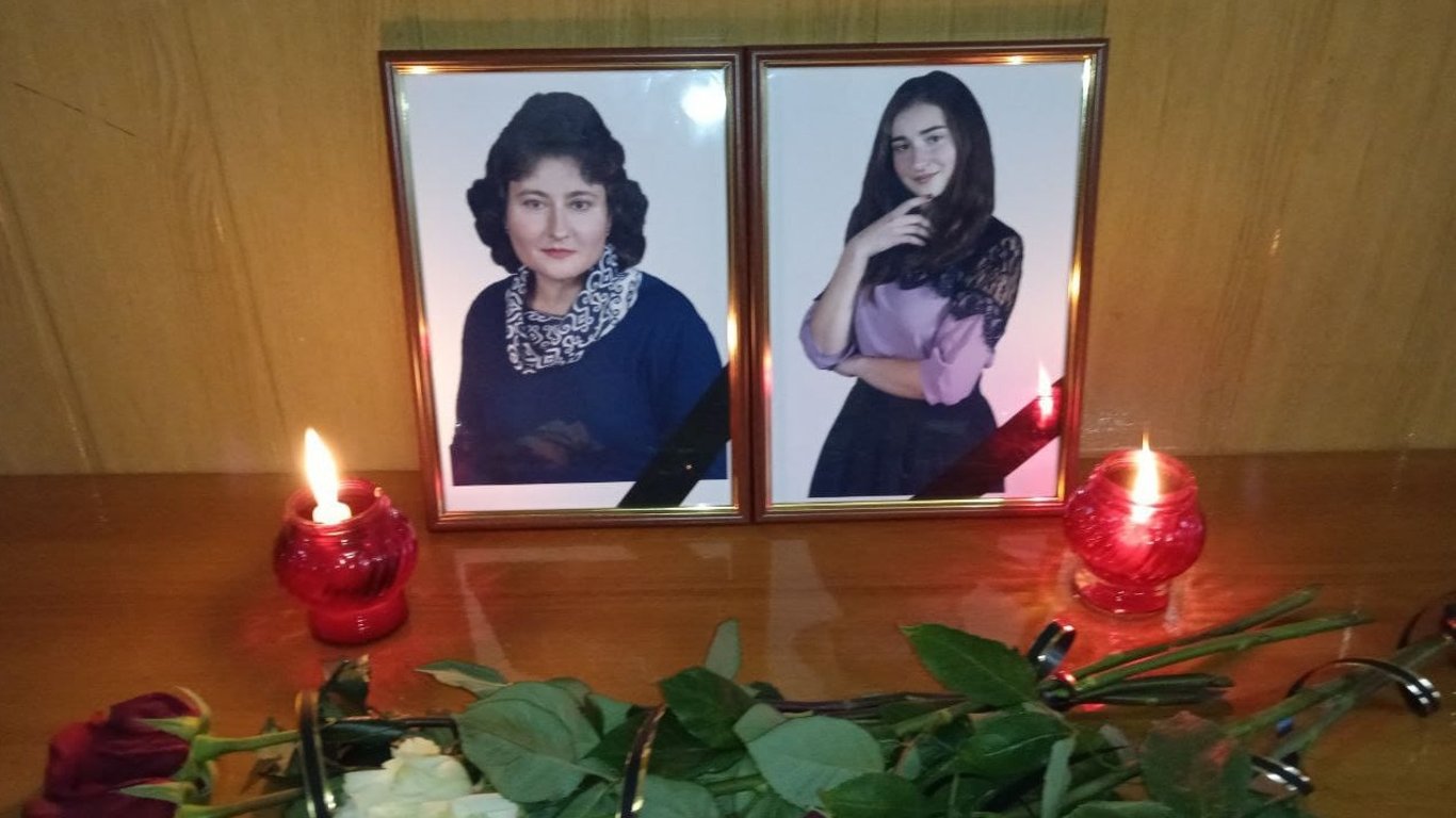 У жахливій аварії з маршруткою на Чернігівщині загинули вчителька и її дочка