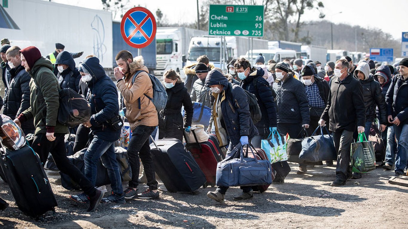 В Польше ожидают до миллиона беженцев из Украины в случае агрессии РФ