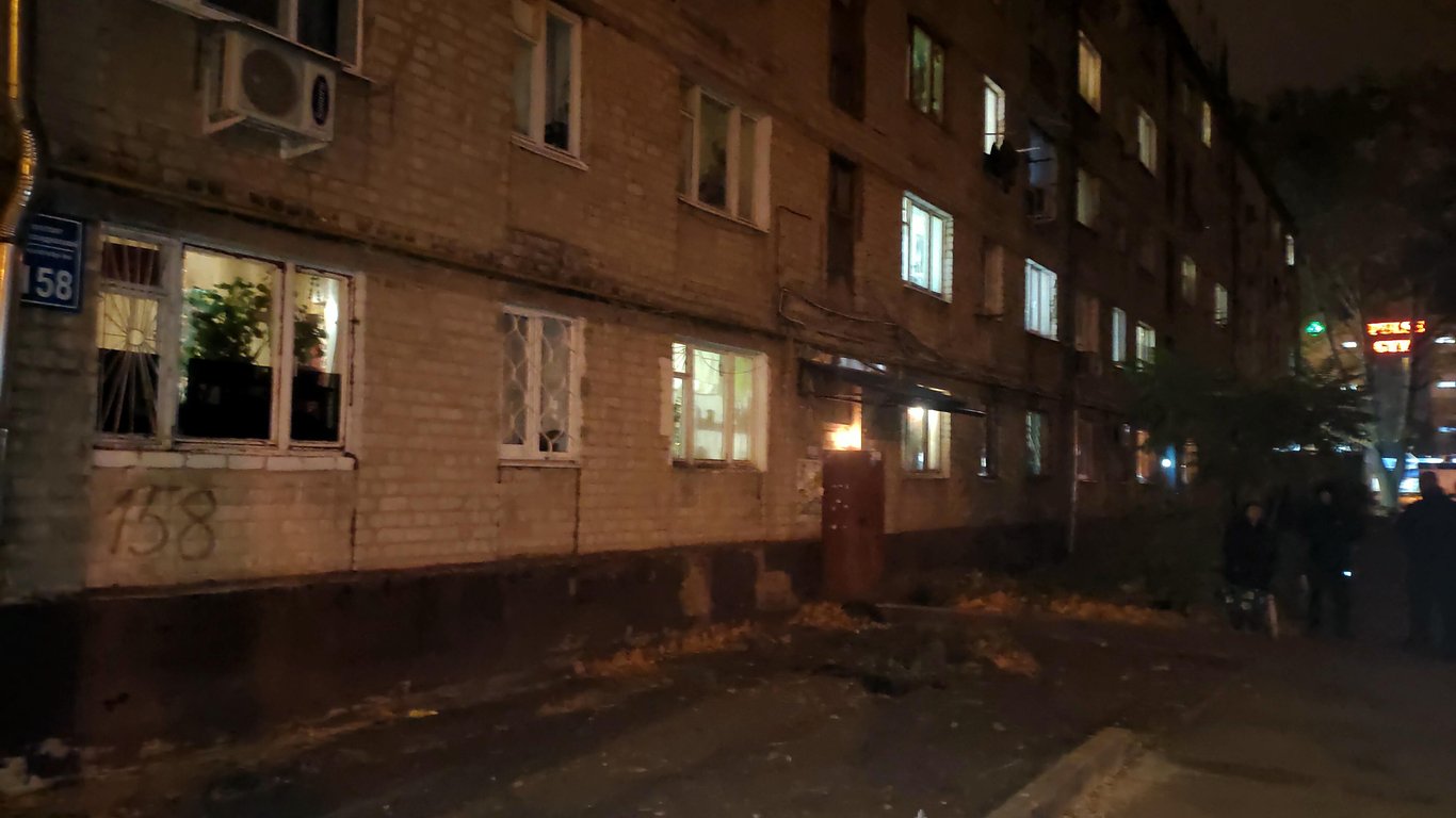В Харькове старший брат едва не зарезал младшего во время драки