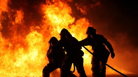 Смертельный пожар: в Одессе горел жилой дом - 285x160