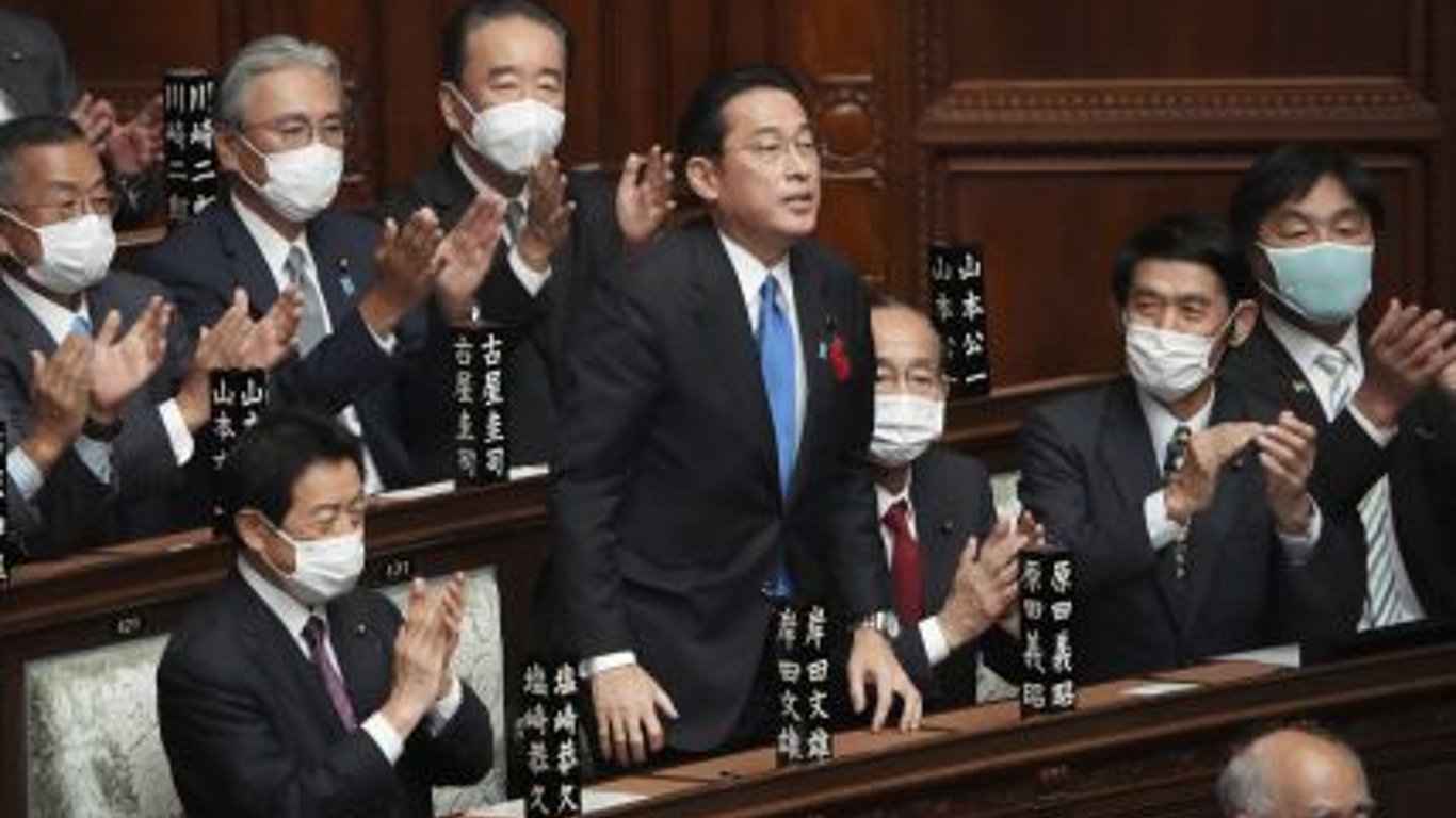 Правительство Японии ушло в отставку: что случилось