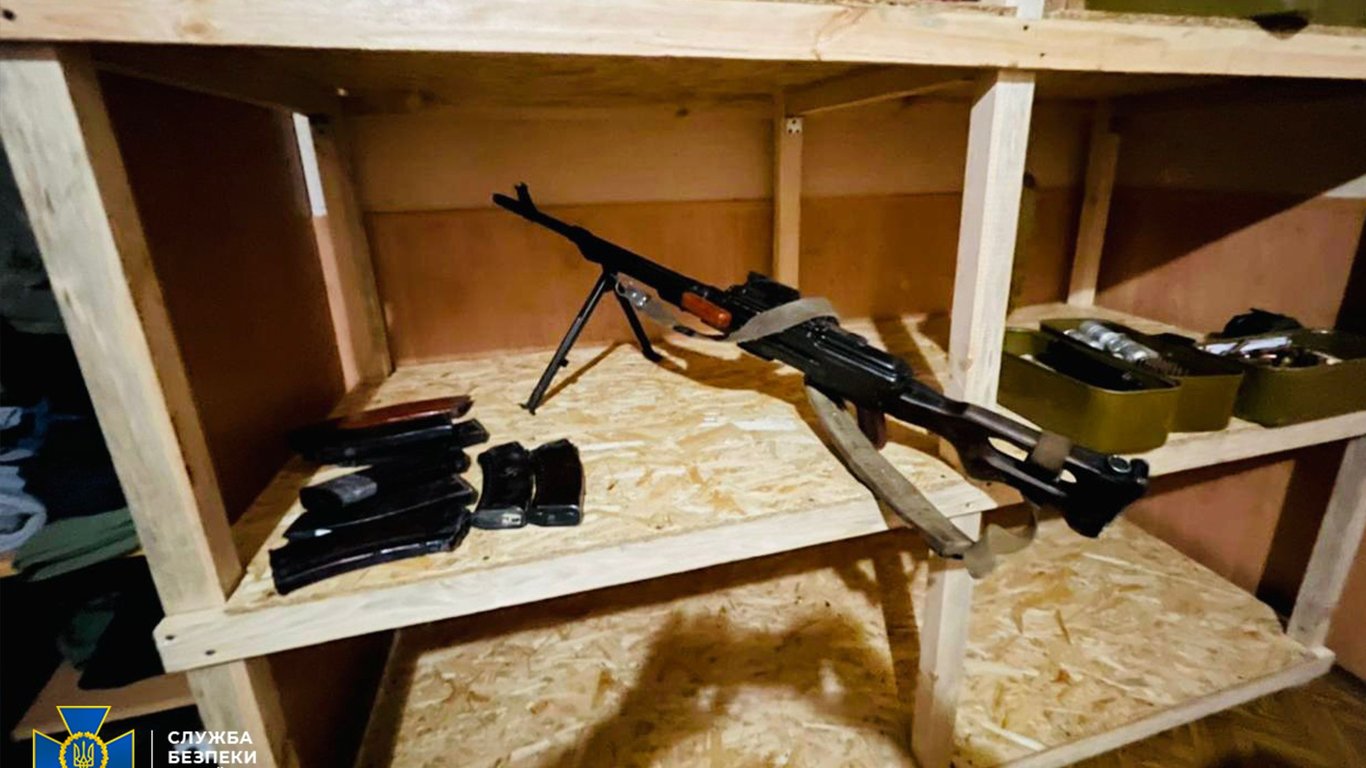 СБУ спіймала озброєних бандитів, які нападали на інкасаторів в Запоріжжі