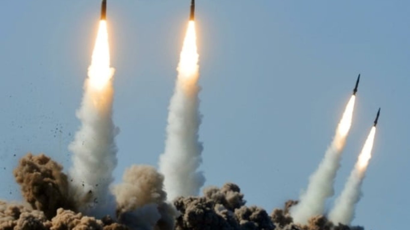 Генерал назвав причину сьогоднішнього масованого ракетного обстрілу України