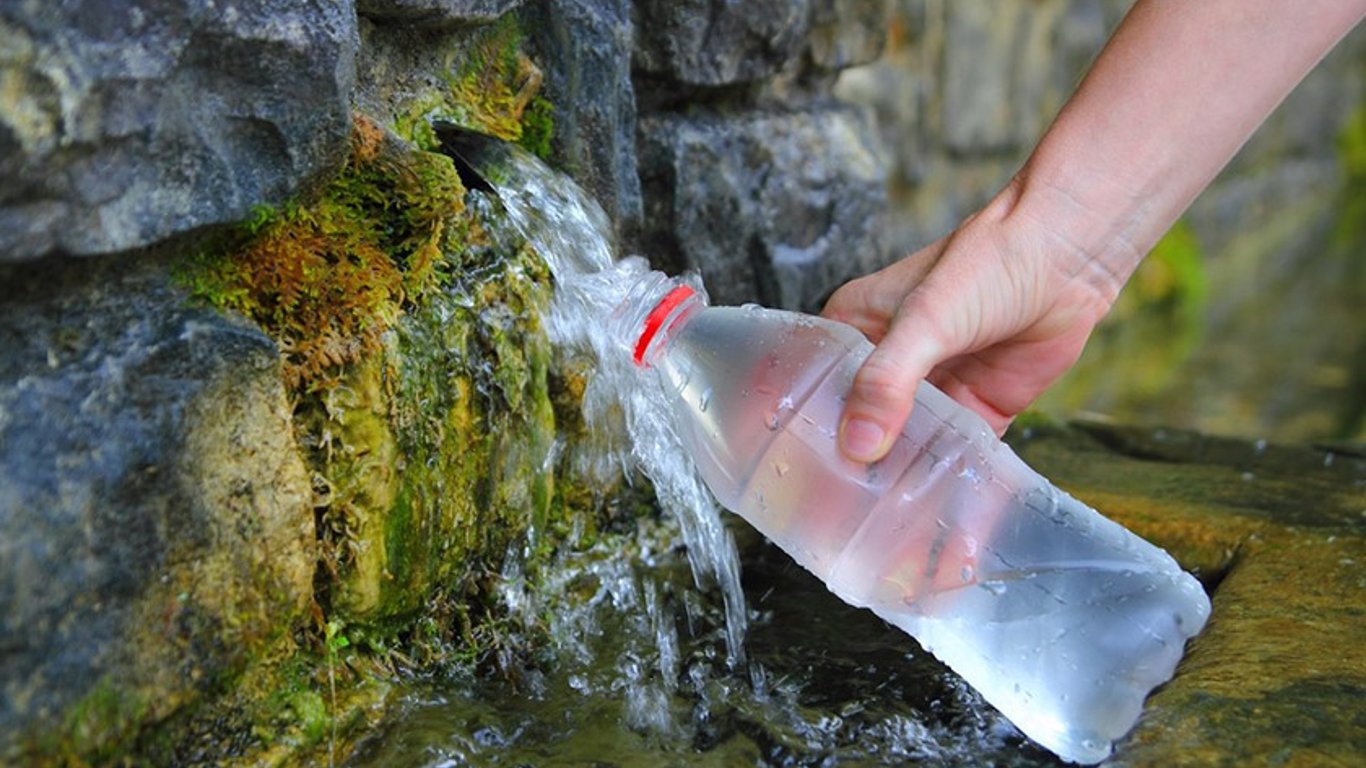 Где набрать воды во Львове - список источников и озер