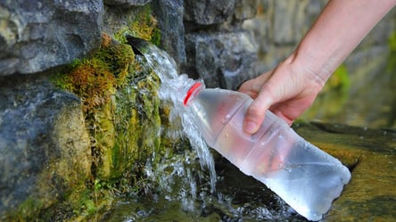 На случай отключения воды: во Львове опубликовали список источников - 285x160