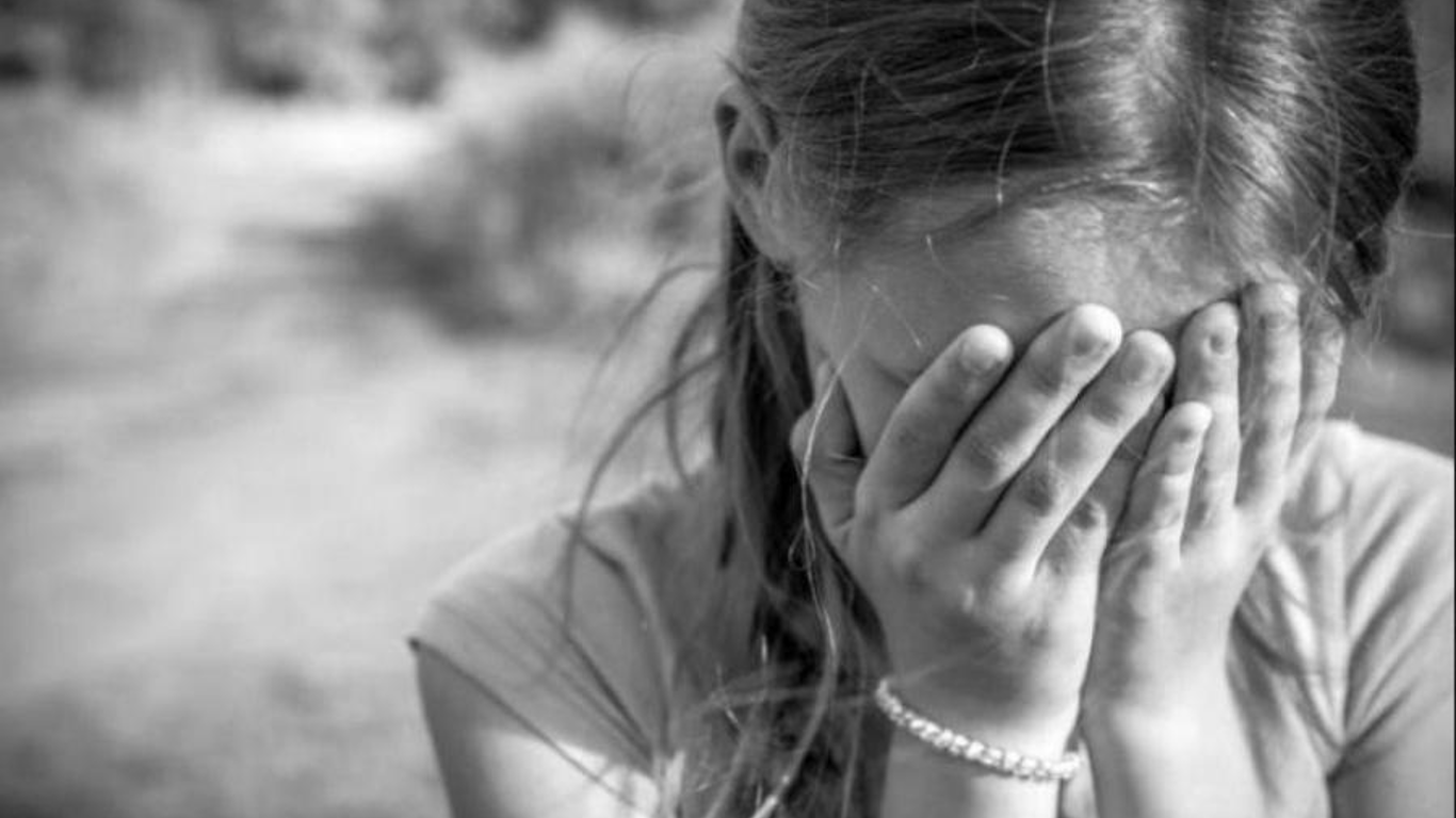 Развращал 10-летнюю ученицу - в Ровенской осудили учителя