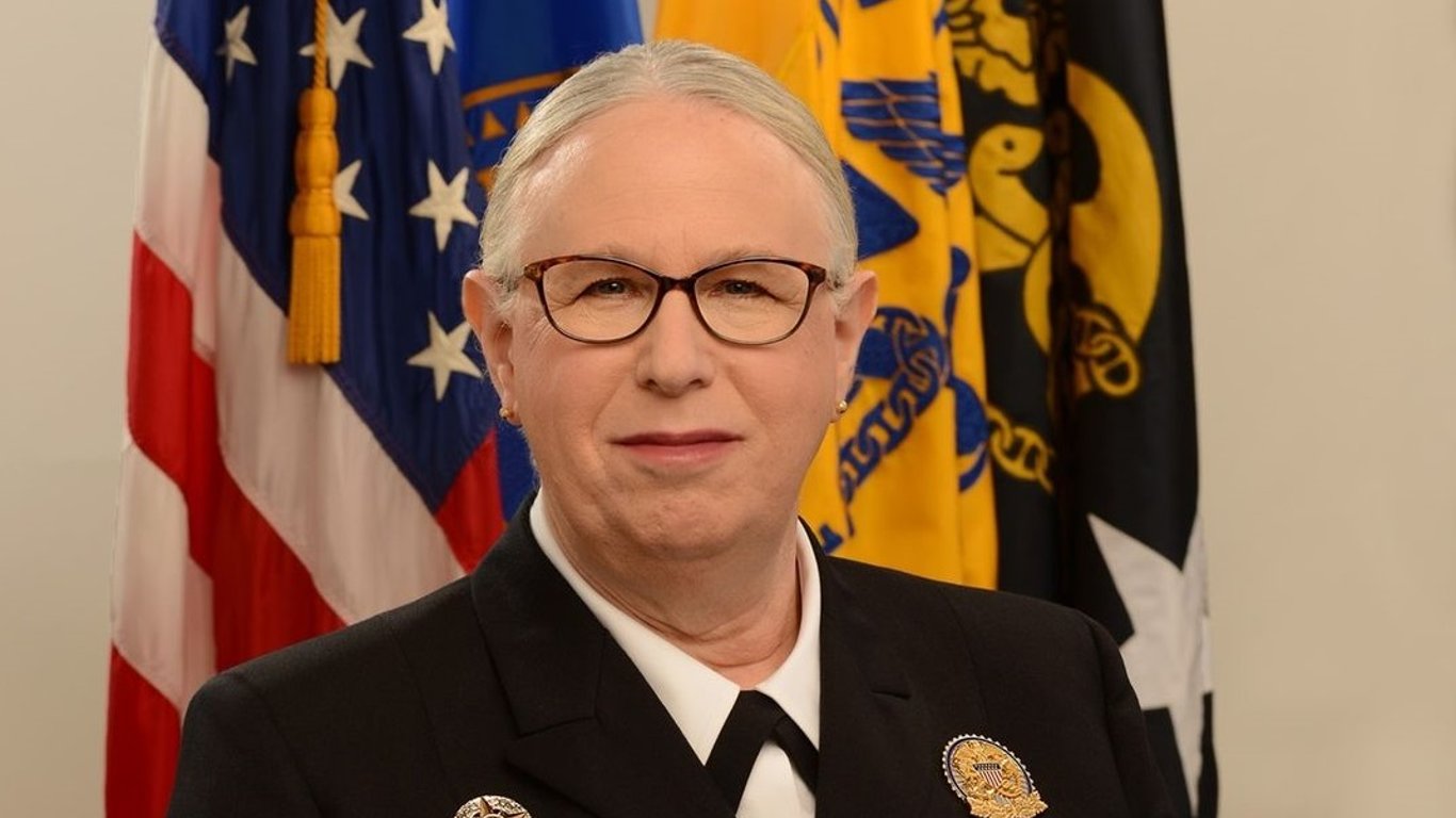 Рэйчел Левин - впервые в США трансгендер стала адмиралом - подробности, фото