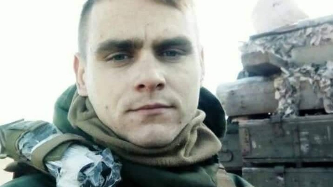 Военный погиб на учениях под Киевом - подробности