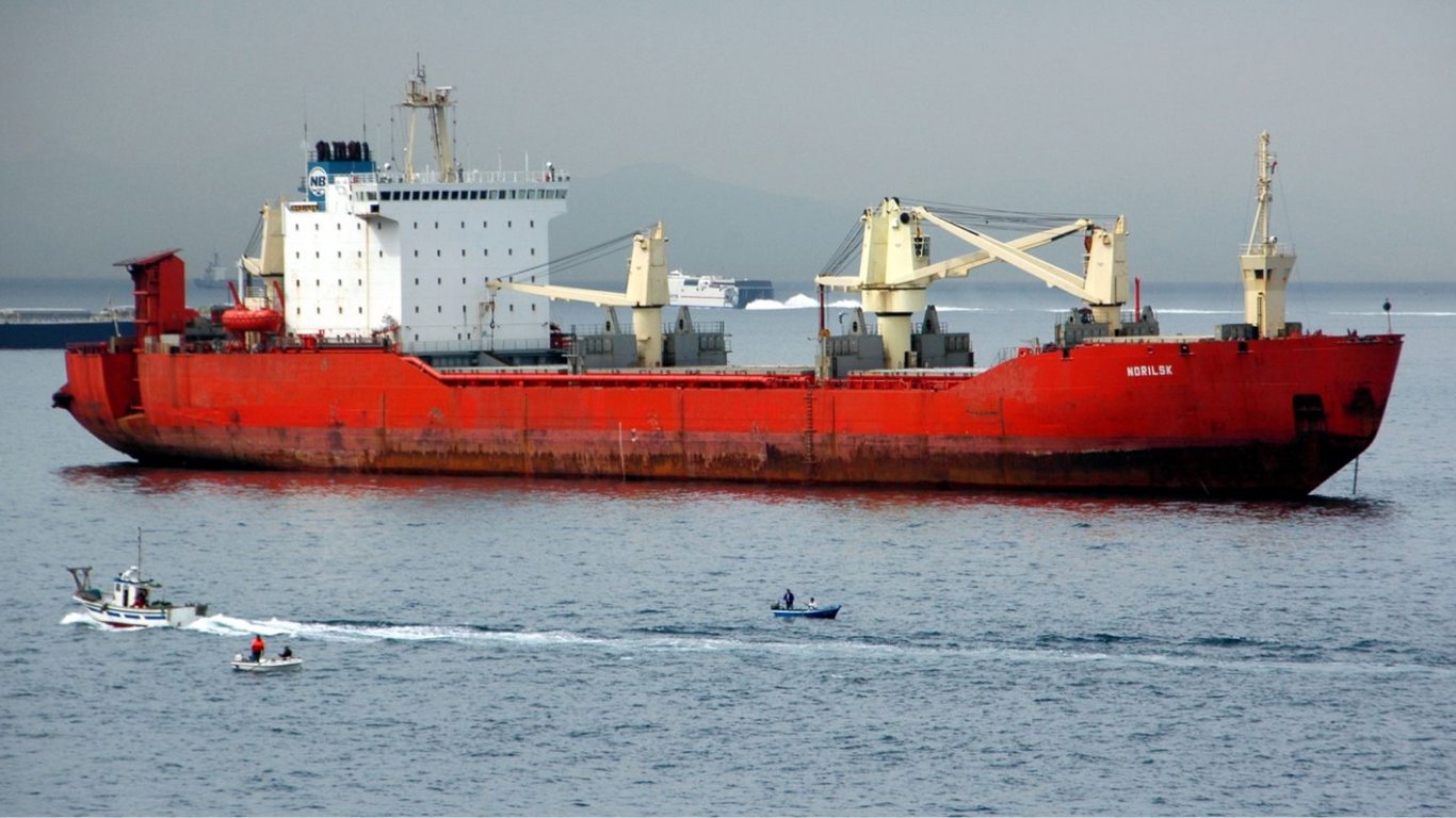 Санкции против российских морских судов