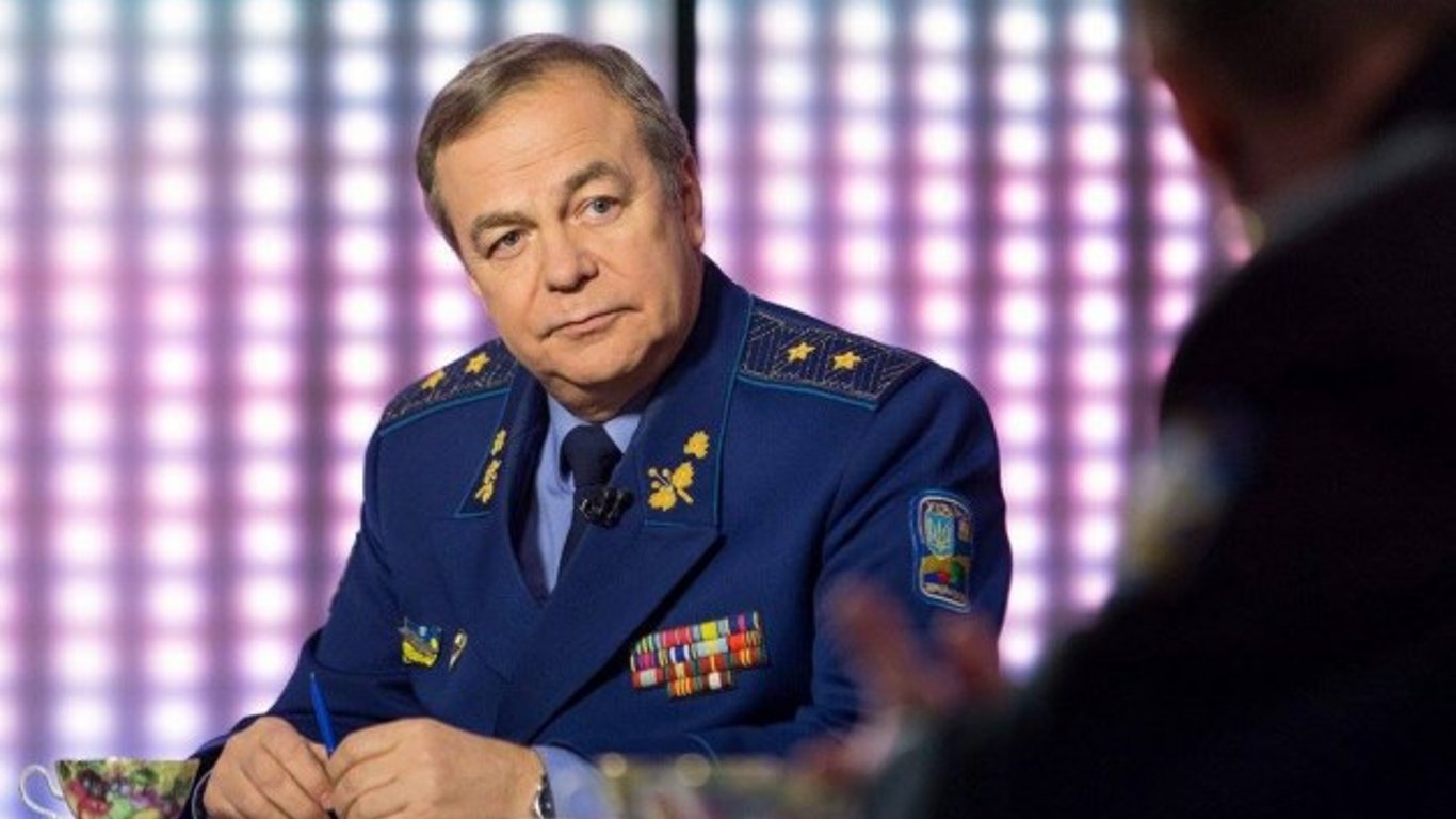 Росія може почати напад, застосувавши повітряно-космічні сили, - Романенко