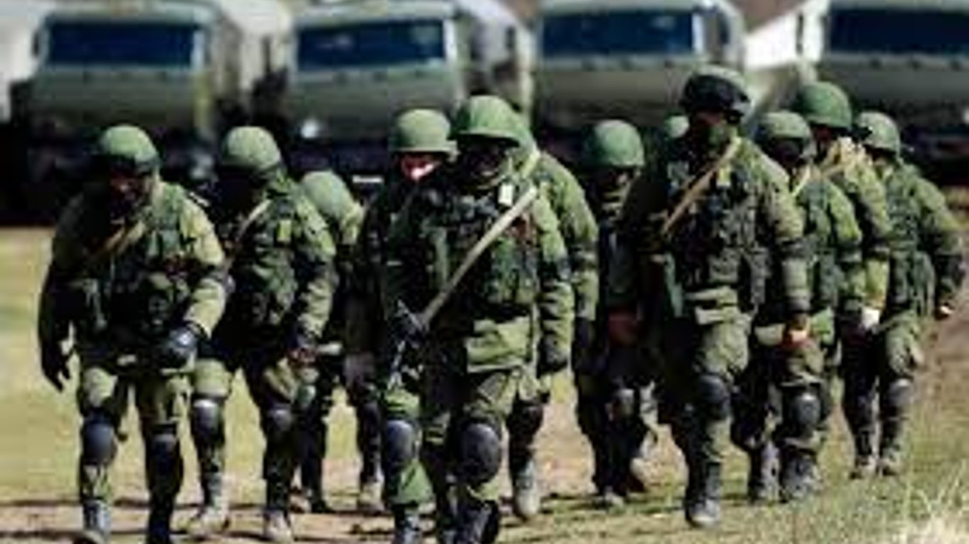 росія забирає частину військ з Маріуполя та перекидає їх на запорізький напрямок — розвідка США
