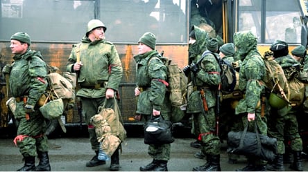 Росія продовжує шукати "добровольців" на війну серед зеків, алкоголіків і наркоманів, — Генштаб - 285x160