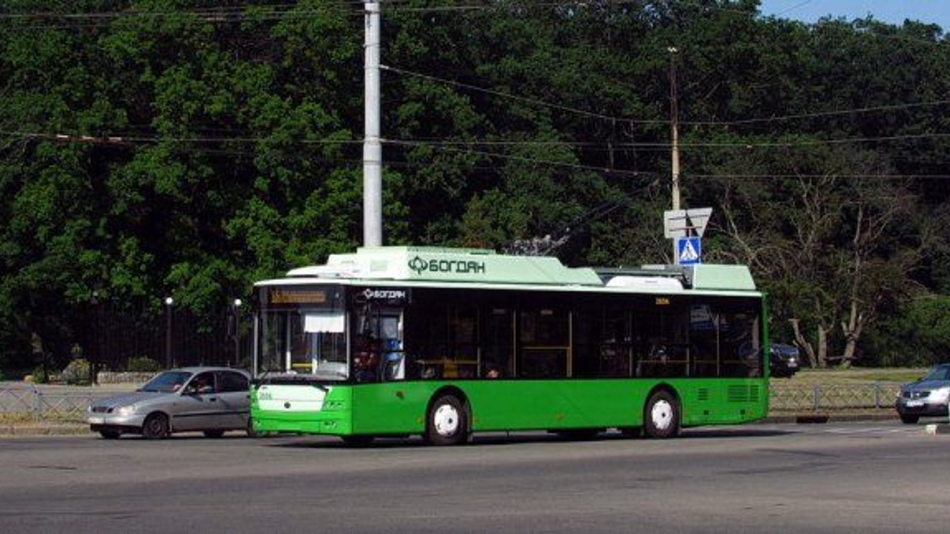 Транспорт у Харкові - на Павловому Полі у Харкові відновлюється рух тролейбусів