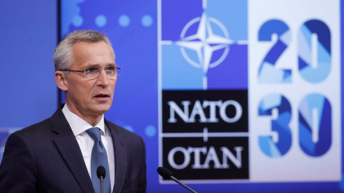 Риск вторжения России в Украину повышается - Генсек НАТО