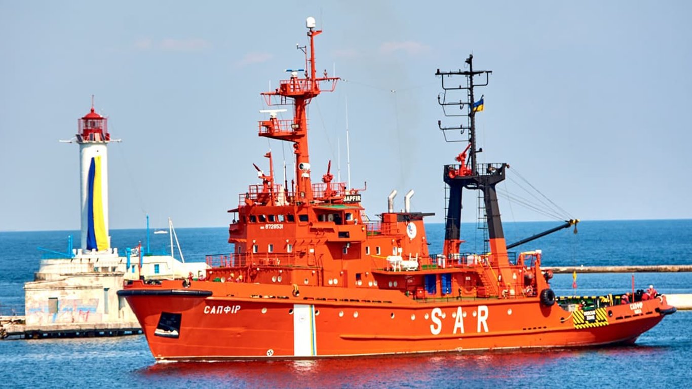 Сапфир – оккупанты захватили спасательное судно