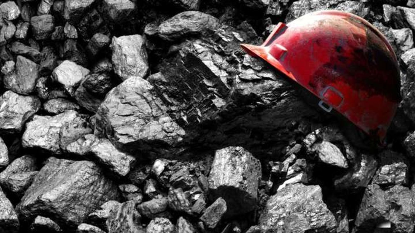 Взрыв на шахте в Донецкой области - пострадали 10 горняков