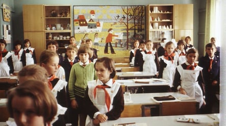 Страждали діти і батьки: 6 абсурдних заборон у школах СРСР - 285x160