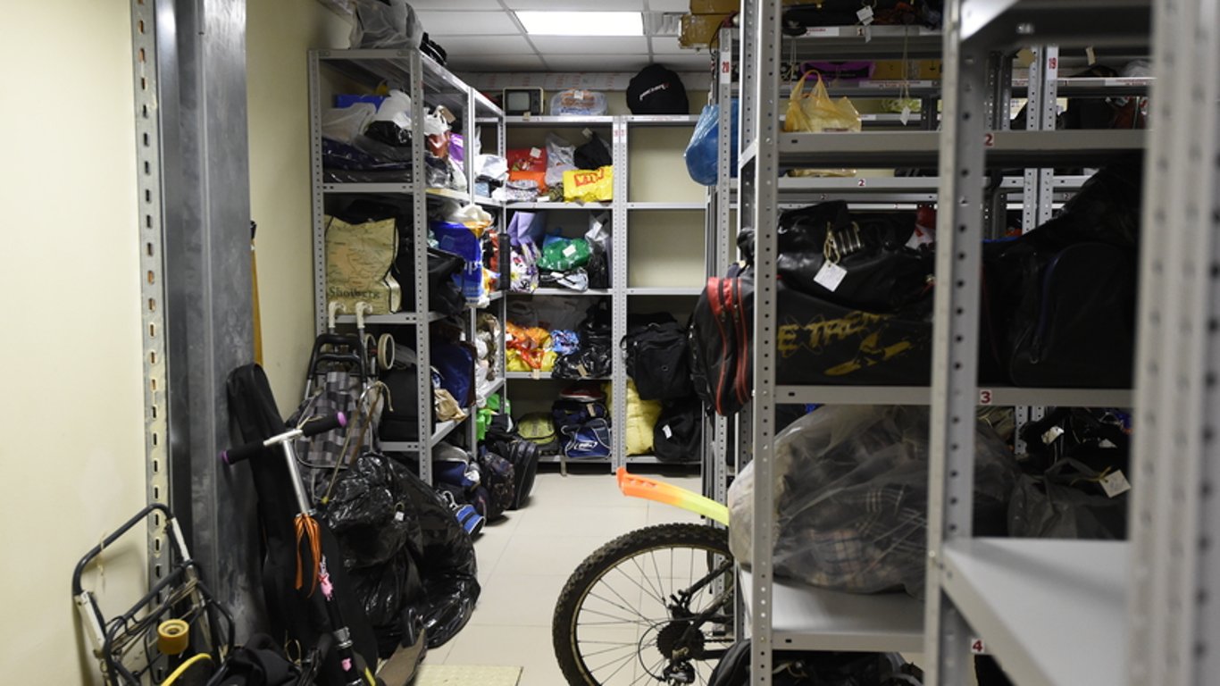 російська окупація - На Київщині відкрили склад, де можна забрати втрачені речі