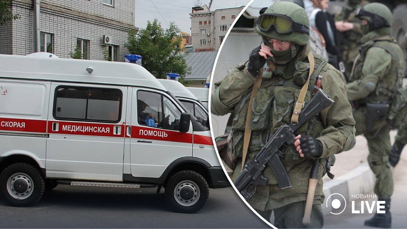 Оккупанты свозят в Мелитополь автомобили скорой помощи и расширяют госпиталь