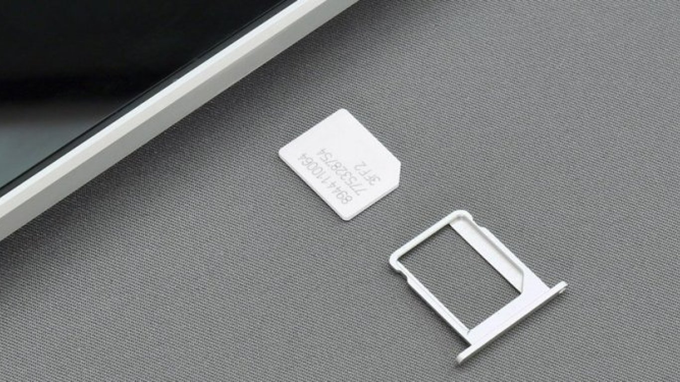 У нових Iphone зникне слот для SIM-картки