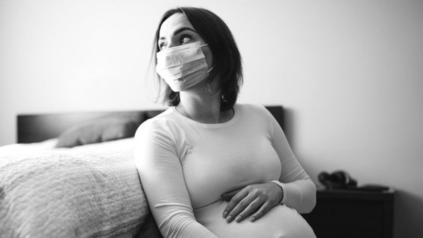 Смерть вагітної в Одесі — чоловік показав листування з лікарями