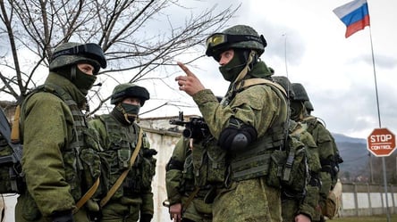 «Нас бросают на бабки»: солдатам из России обещали по две тысячи долларов за убийство украинцев - 285x160