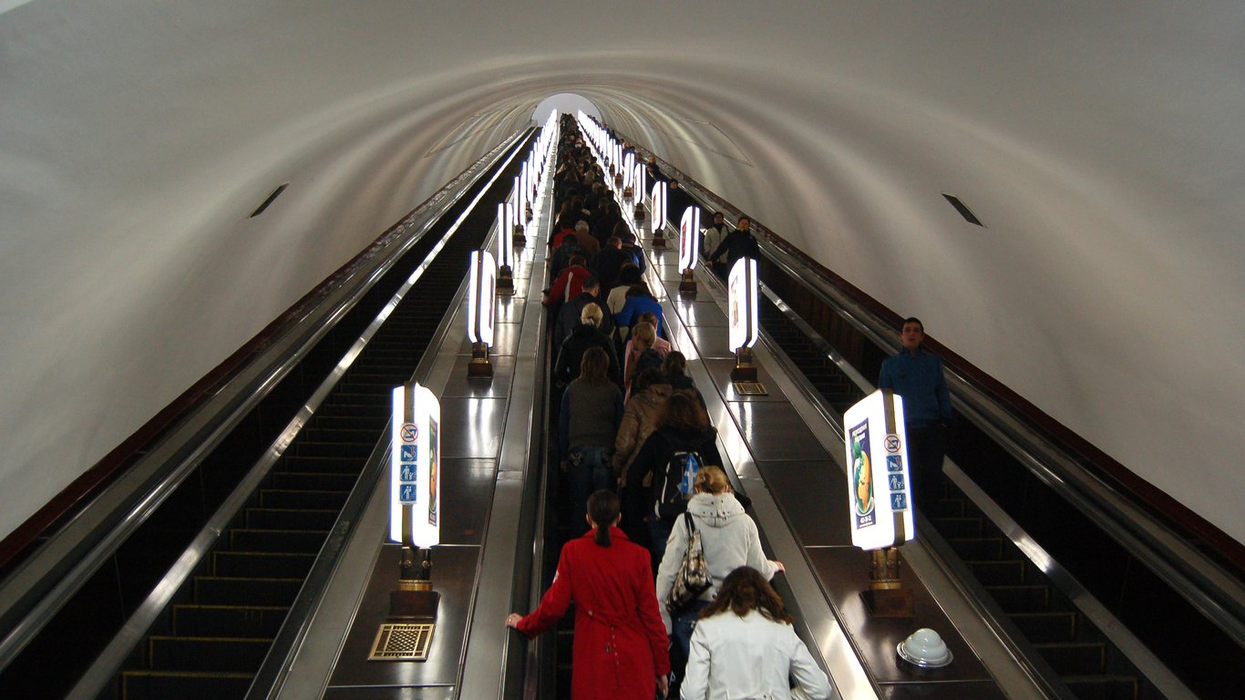 Станция метро "Арсенальная" самая глубокая в Киеве и мире