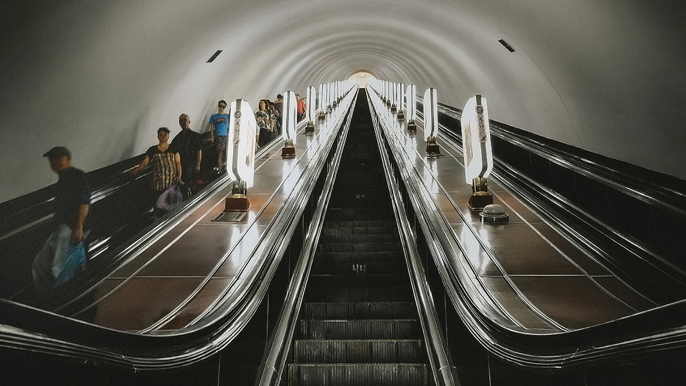 Столичная подземка - почему ломаются эскалаторы