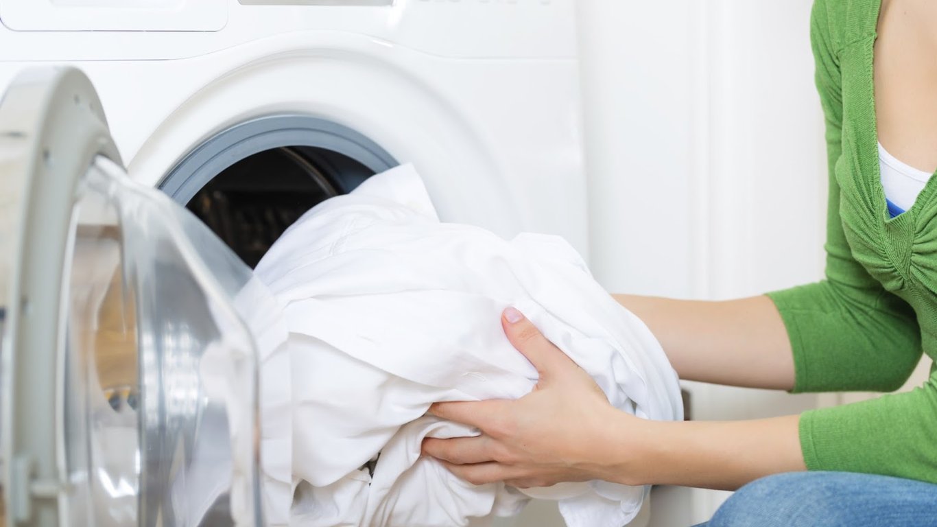 Названо найпоширенішу помилку під час прання простирадл