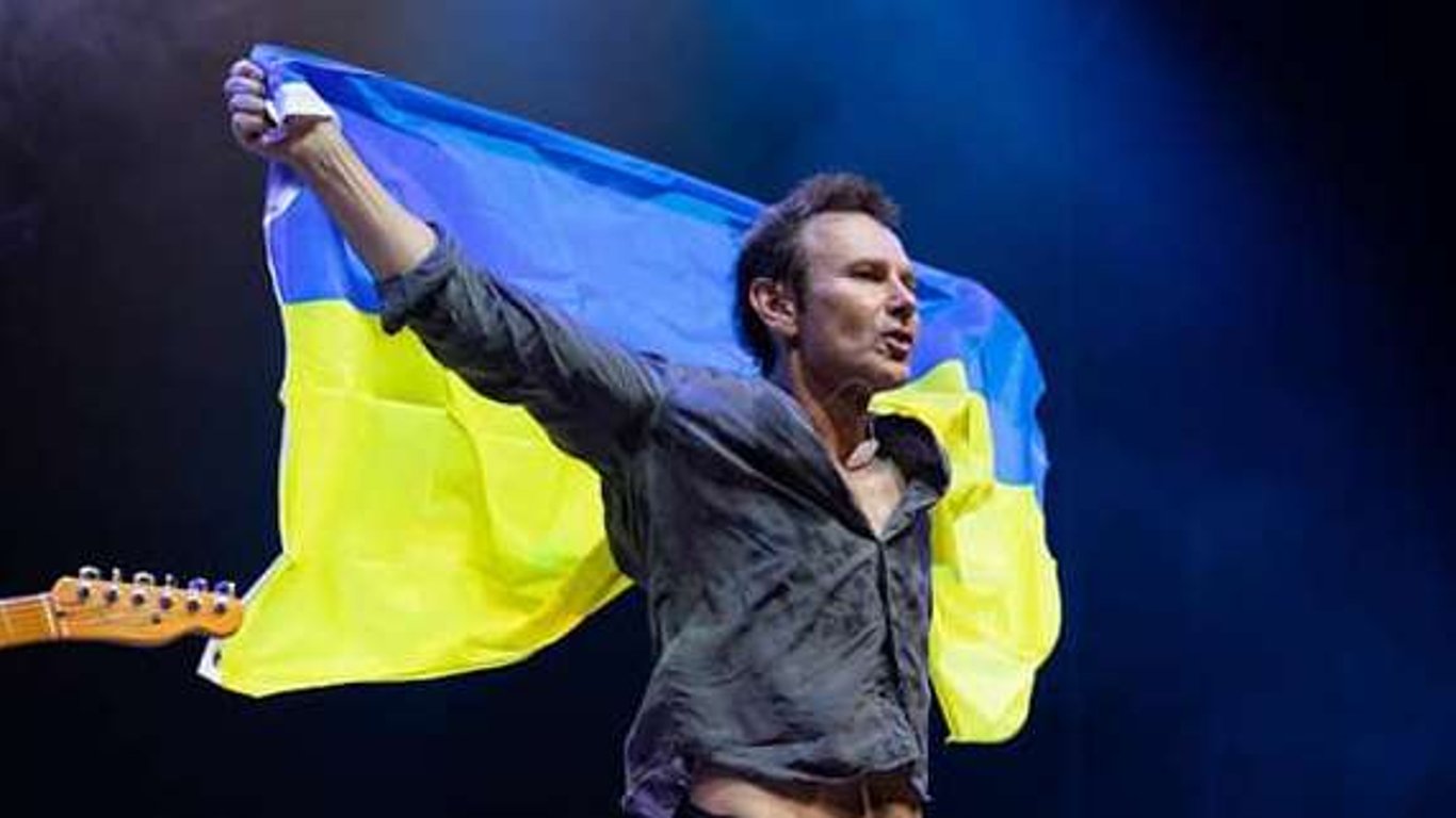 Вакарчук выложил невероятное видео исполнения гимна Украины в Испании